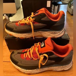 North Face Vectiv hiking shoes size 11 US Brand new